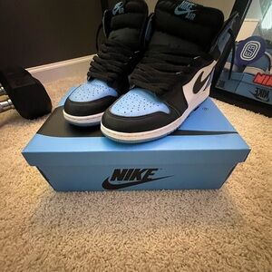 Kids Jordan 1 high UNC